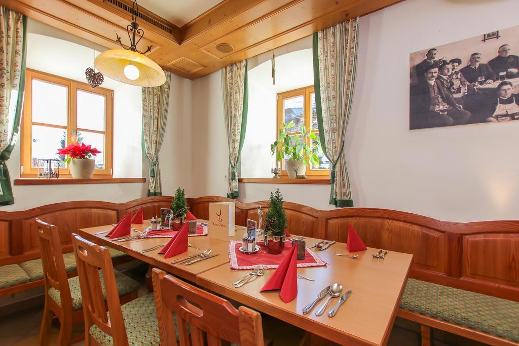 Hotel - Wirts'Haus "Zum Schweizer" 로페르 외부 사진